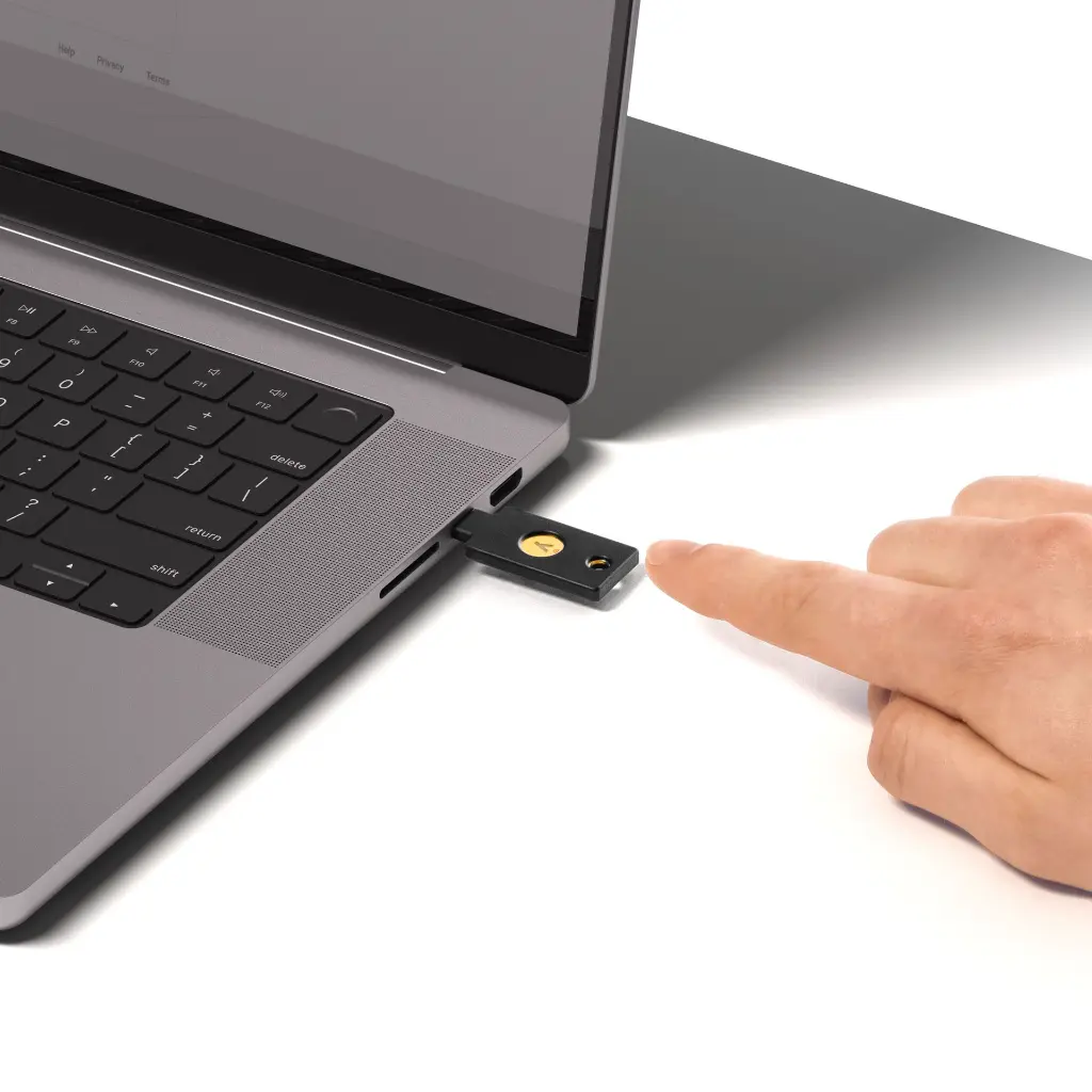 laptop-cnfc.webp